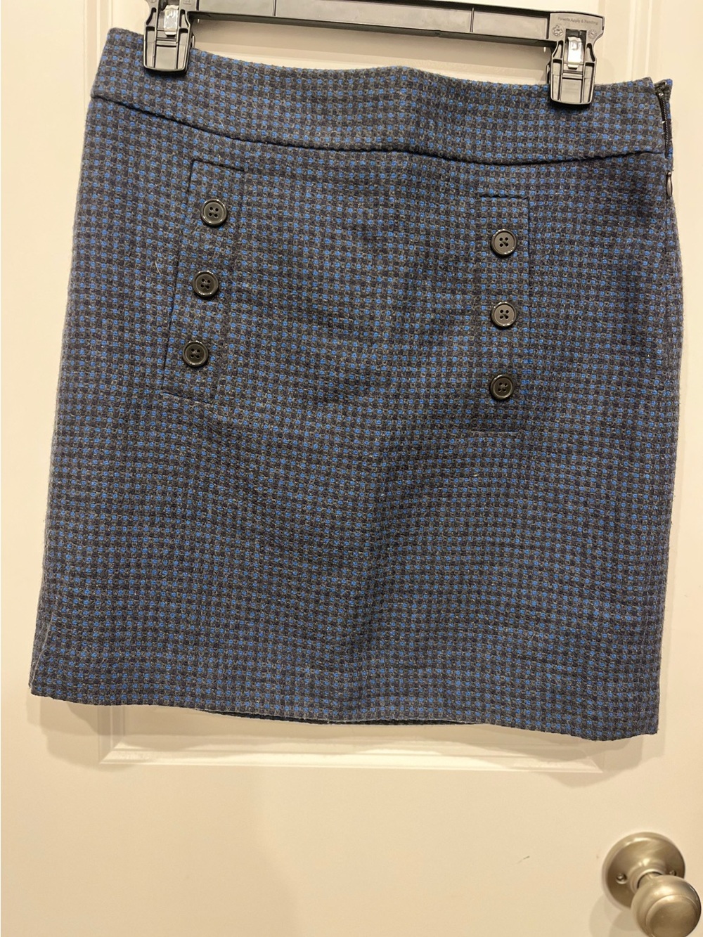 Blue and Black Houndstooth Patterned Loft skirt- size 2